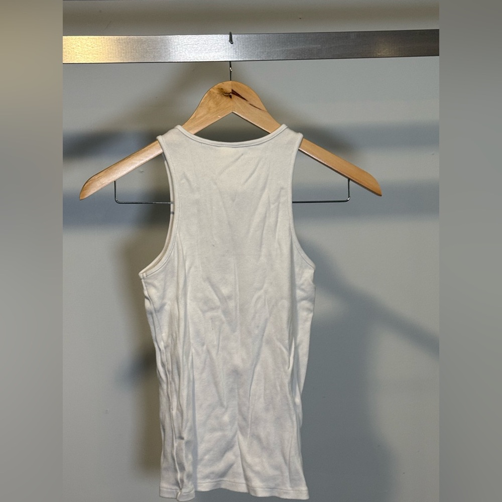 H&M White Slim Fit Rib-Knit Tank Top 💕 - Picture 3 of 3